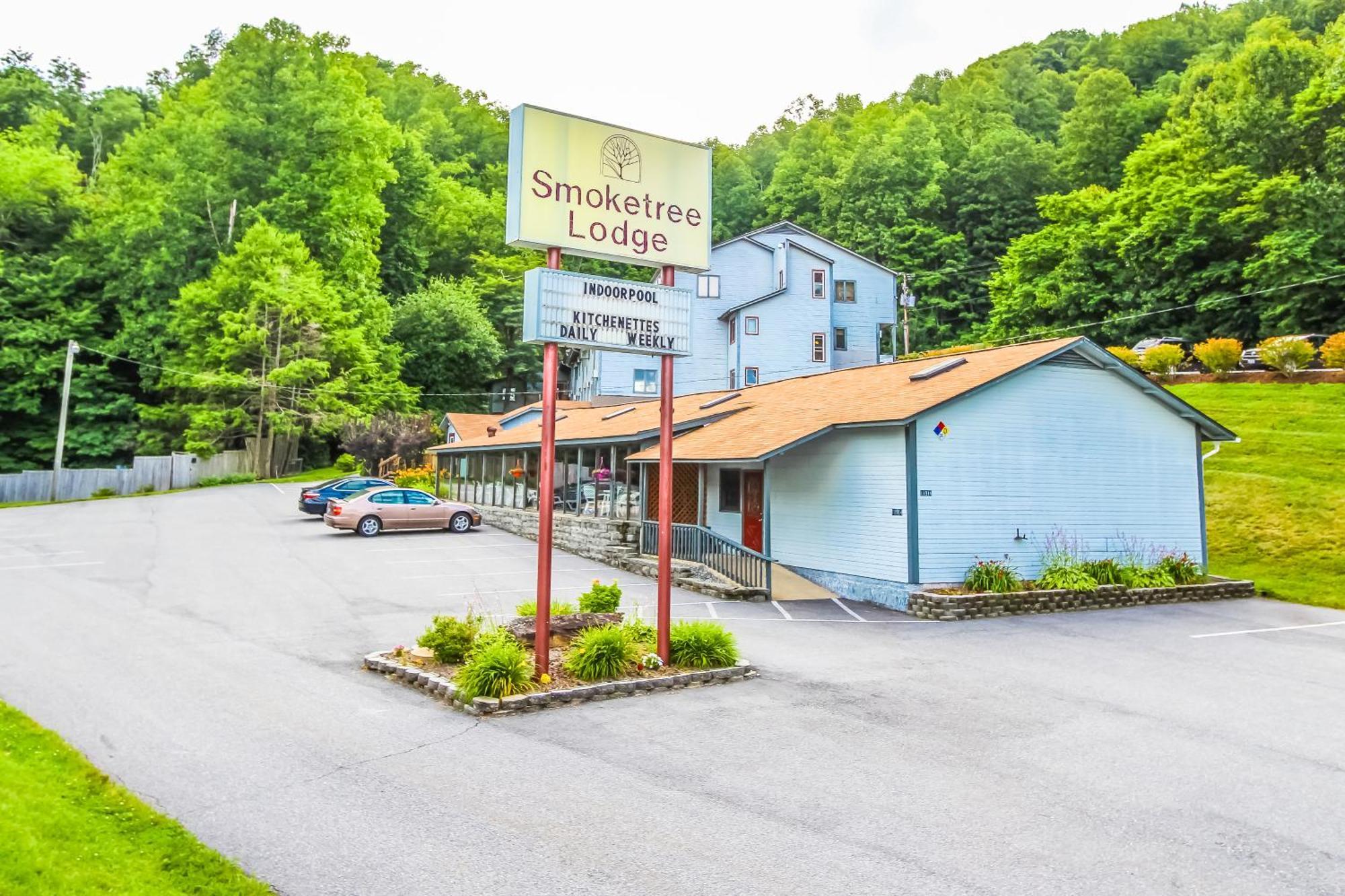 Hotel Smoketree 3*